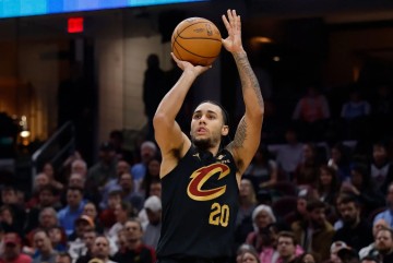 九游娱乐官方网站-进步神速！骑士二年级锋线新星已经成长为联盟顶级3D球员了？