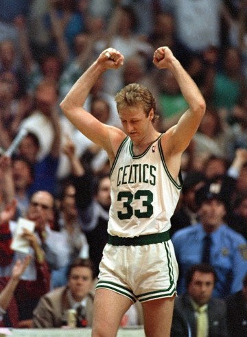 九游娱乐官方网站-1985年的今天：伯德狂砍60分7板3助 得分创个人生涯&amp;绿军队史纪录